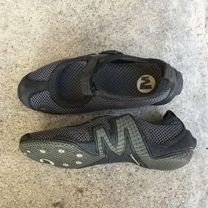 Merrell Relay Tour Black Mary Janes 7 US 37.5 EUR